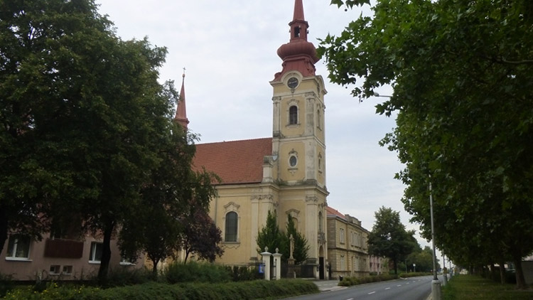 Komunisté NEROZHODLI o demolici kostela v Brněnské ulici