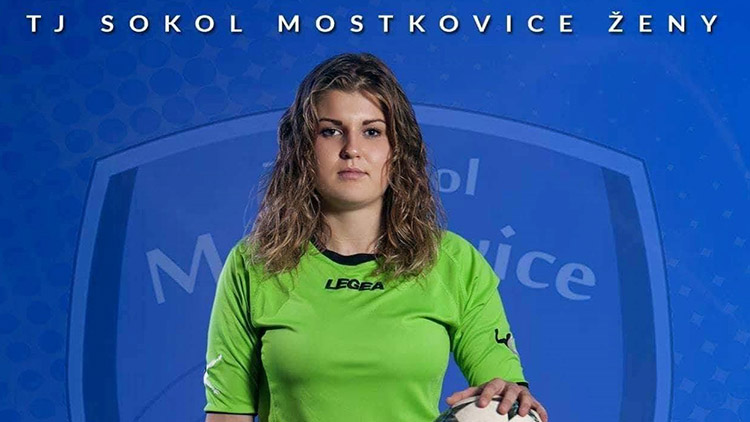 „Už nechceme zastávat roli outsidera,“ hlásí odhodlaně středopolařka Mostkovic Barbora Karafiátová