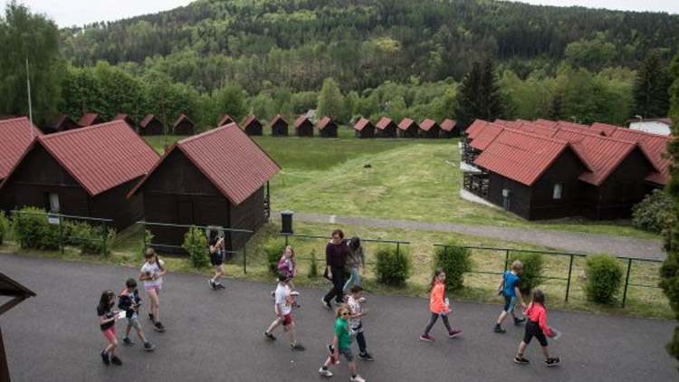 Zástupci Ministerstva zdravotnictví a České rada dětí a mládeže se shodli na podmínkách účasti dětí na letních táborech