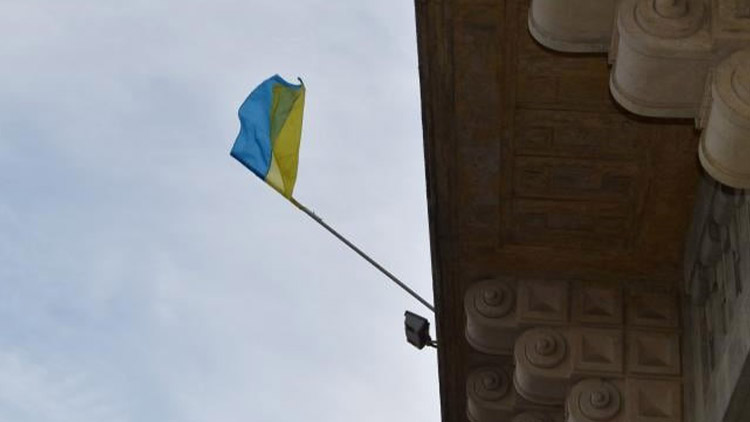 Na prostějovské radnici zavlála ukrajinská vlajka