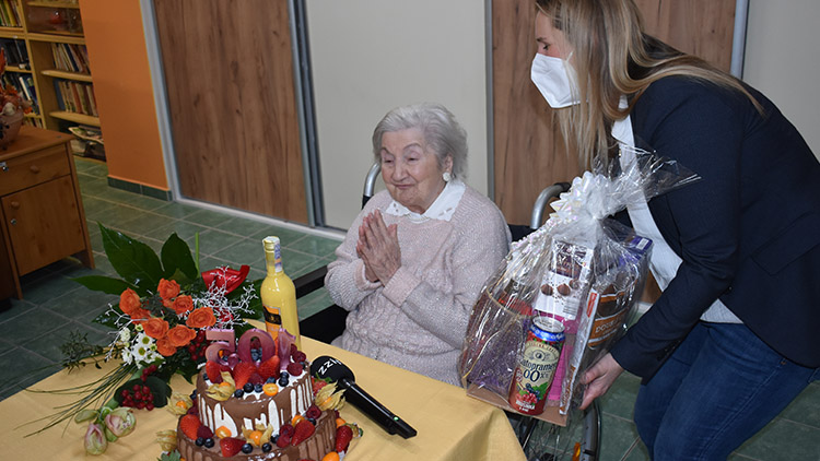 Věra Rozbrojová oslavila 105. narozeniny s úsměvem