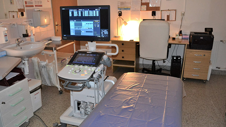 Z NEMOCNICE…  Nový ultrazvukový přístroj je  nezbytný pro zobrazení chorob prsu
