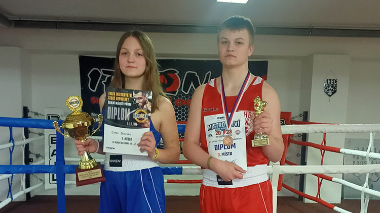 Úspěšný rok mládežníků  v ringu vyšperkovala  dvě zlata z MČR!