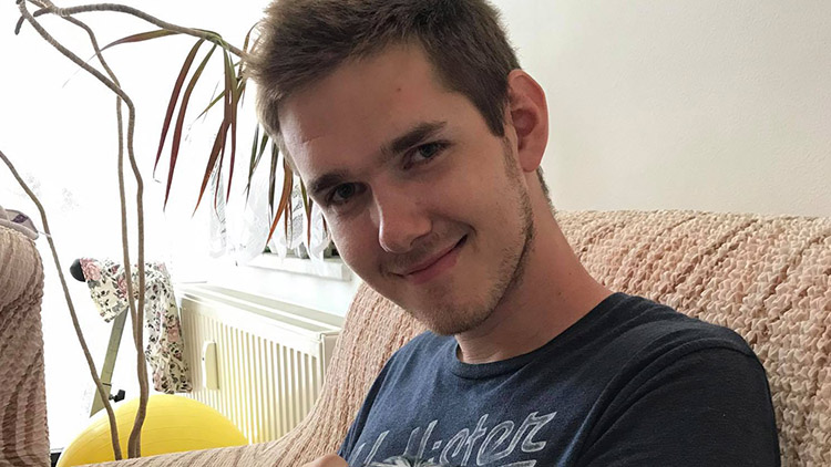 „DOMŮ ODCHÁZÍM UNAVENÝ, ALE SPOKOJENÝ“ : Václav Gaja 