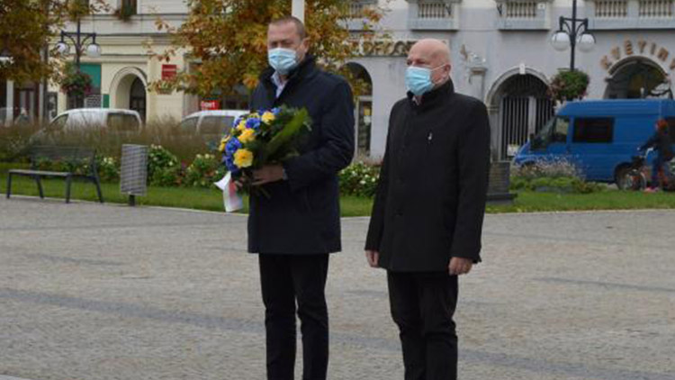 Oslavy 102. výročí ve stínu koronaviru