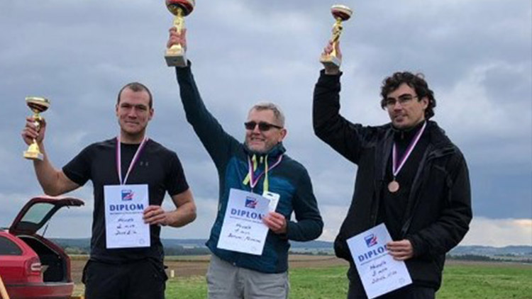 Bohumil Formánek počtvrté obhájil titul mistra republiky v leteckém modelářství