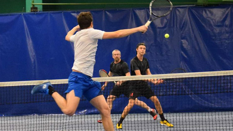 Tenis neregistrovaným: Z Marry Cupu zbyly dva díly,  Prostějov Cup spláchl déšť