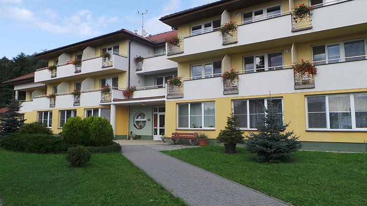 Domovy pro seniory  volají o POMOC