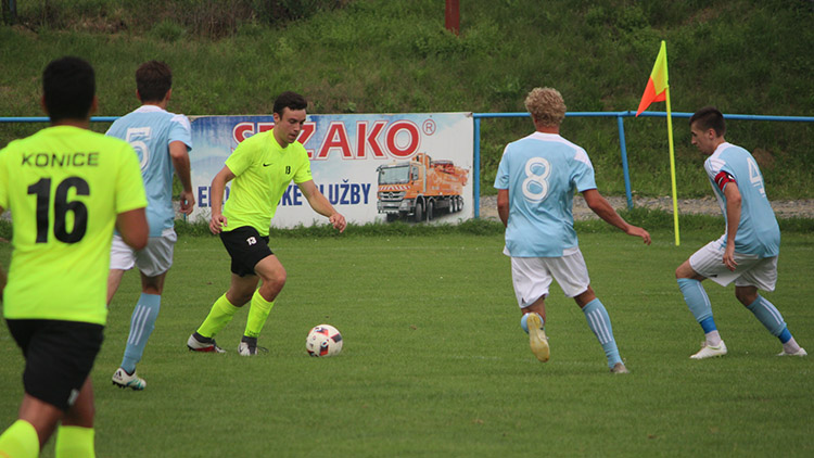 Příčiny úspěchu: stabilní vedení, širší kádr, kvalitní obrana