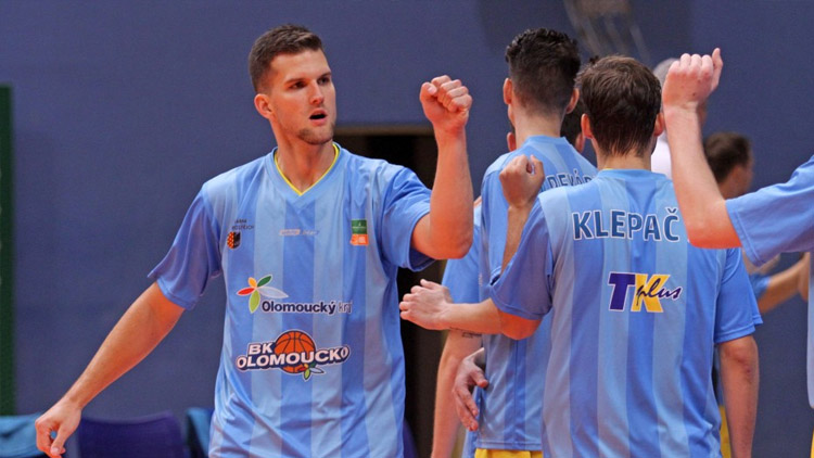 Problémy Olomoucka: úzká rotace, kolísavé výkony a obranný doskok