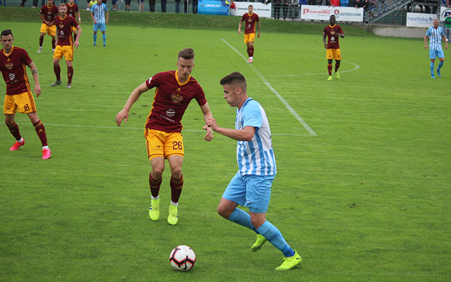 Chance liga nadále stojí, fotbal jede. Basketbal čeká vzkříšení