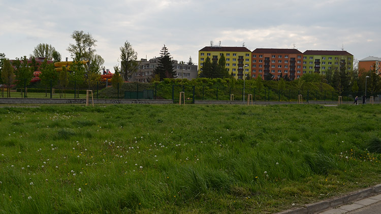 Výstavba krytého bazénu v nedohlednu