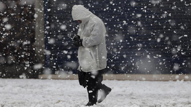 Pár vloček, jindy déšť