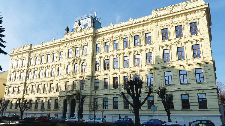 Gymnázium Jiřího Wolkera otevírá další čtyři třídy