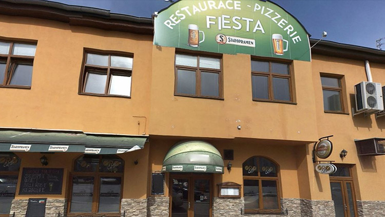 Restaurace upadla do koronavirového spánku. Probere se?