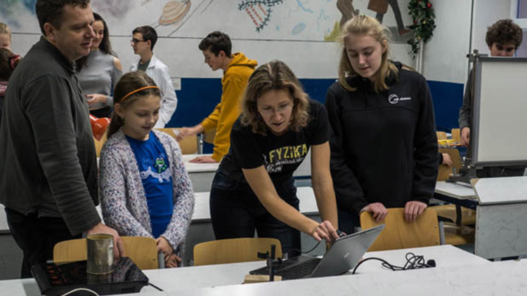 Dny otevřených dveří?  PROBĚHNOU! Ale jinak…