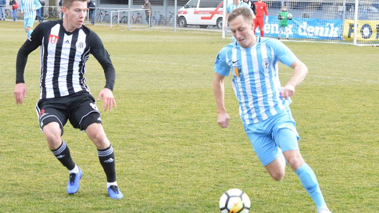 Trenéři se snaží udržet mládež v pohybu a chystají zimní přípravu