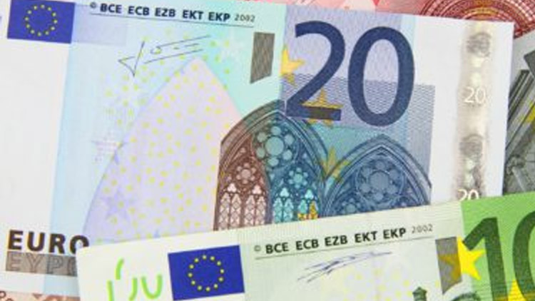 Senior naletěl na dar 300 tisíc dolarů