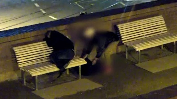 Okradl ho ve spánku