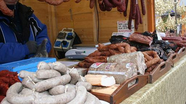 Nesměl se zakousnout...