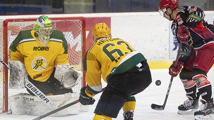 Jestřábi Valachy nepřetlačili, urvali aspoň bod