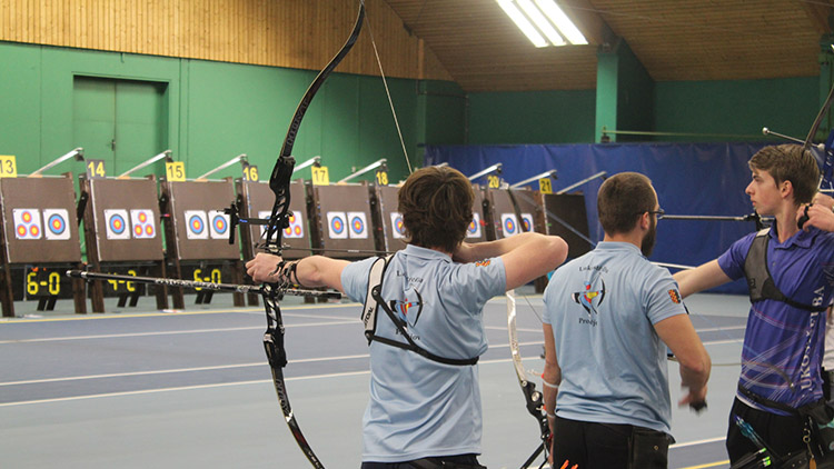 Zvláštní i skvělý. Takový byl rok lukostřelců