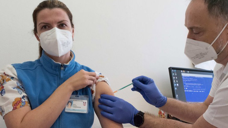 V Prostějově se už očkuje