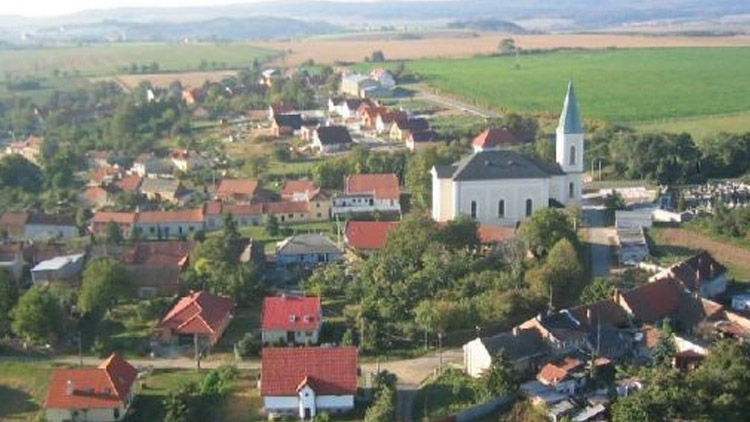 Vrhnou se na kanalizaci