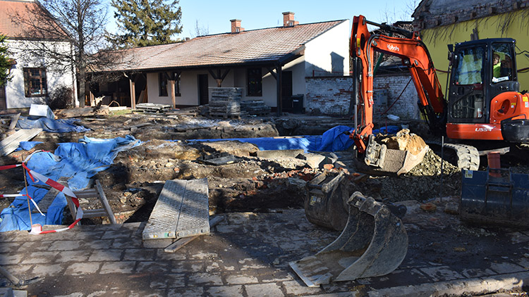 Sídlo ČSOP IRIS padlo k zemi!