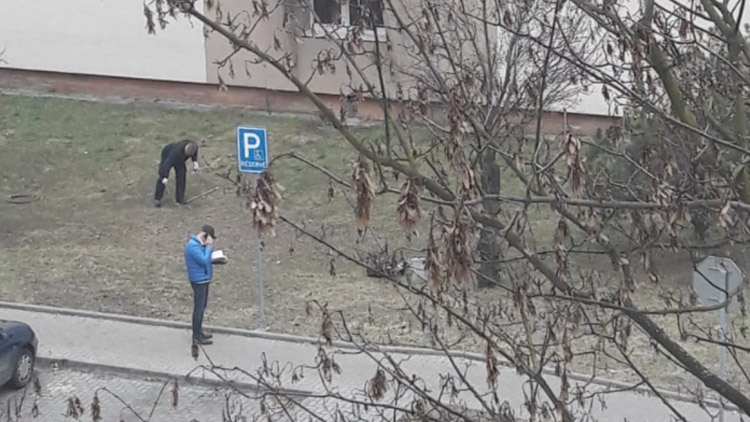 Policie vyšetřuje smrt mladé ženy