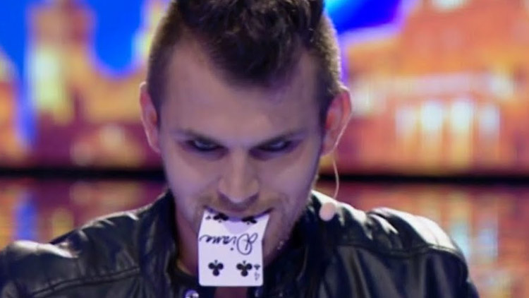 Nedělní večer patřil kouzelníku Tomasianovi