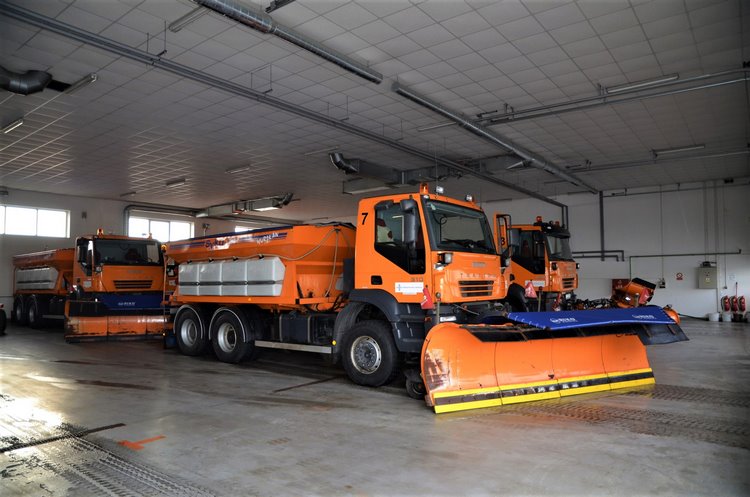 Obleva může způsobit ledovku na silnicích