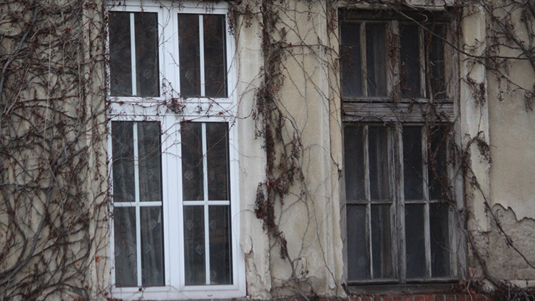 MODERNÍ versus RETRO