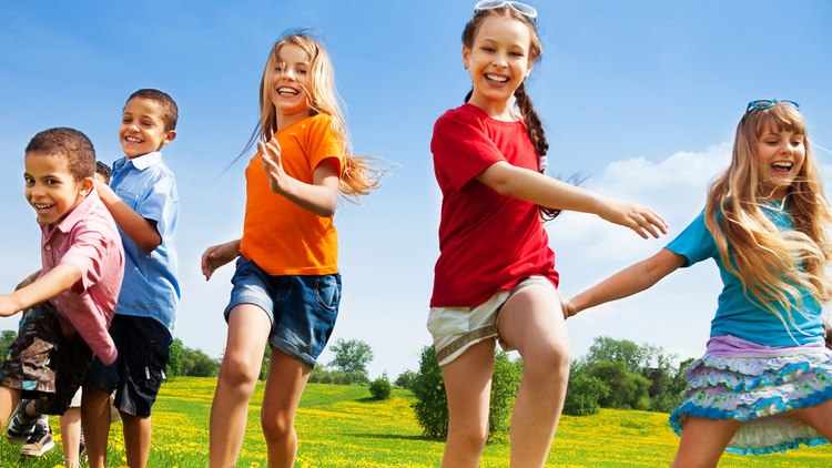 Chyba v evoluci. Proč krásné  a chytré ženy nemají děti?