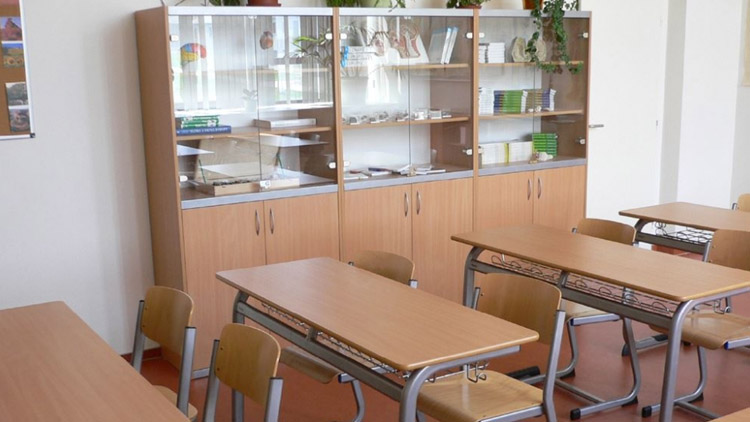 Vzdělání? Odchodem z lavic nekončí