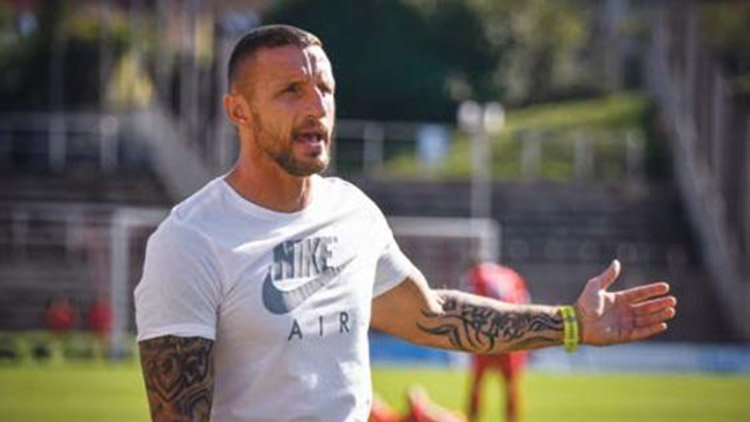 „Omaleho jsem chtěl do Senice,“ prozradil bývalý kouč Šustr