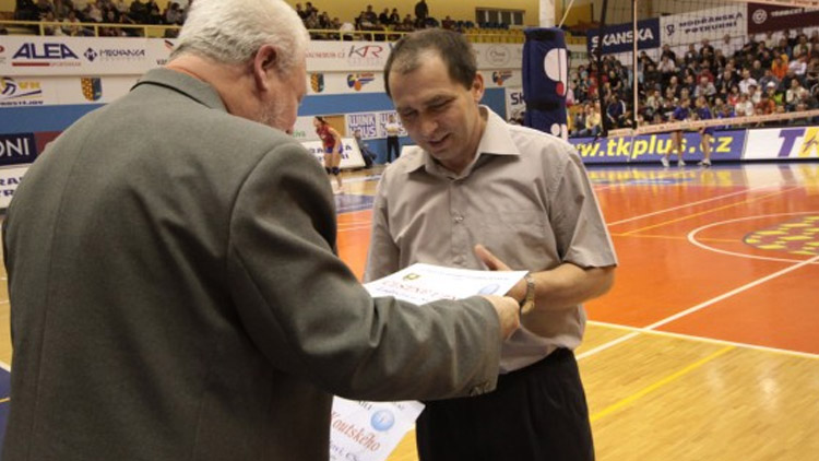 Ladislav Sypko:  „Mám obavy, že spousta holek - a hlavně  těch mladších - se k volejbalu už nevrátí“