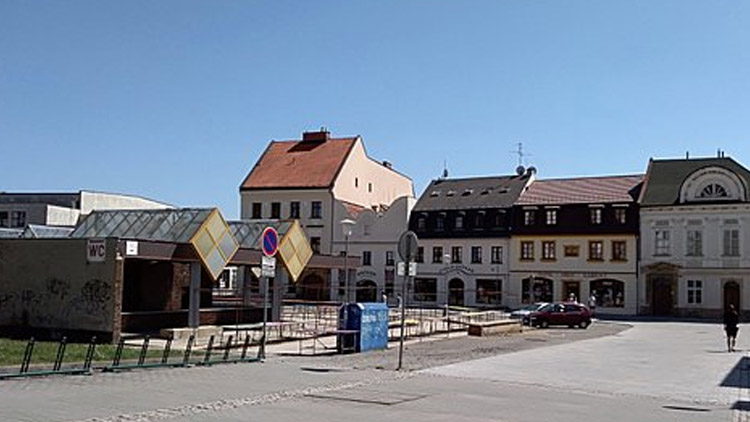 Tržnice připravena, ale...