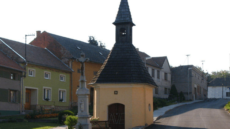 Vysadili zeleň a chystají parcely