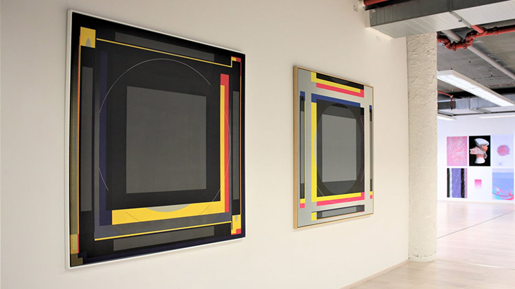 Výstava „Zlatá brána  otevřena“ představuje  současnou grafiku