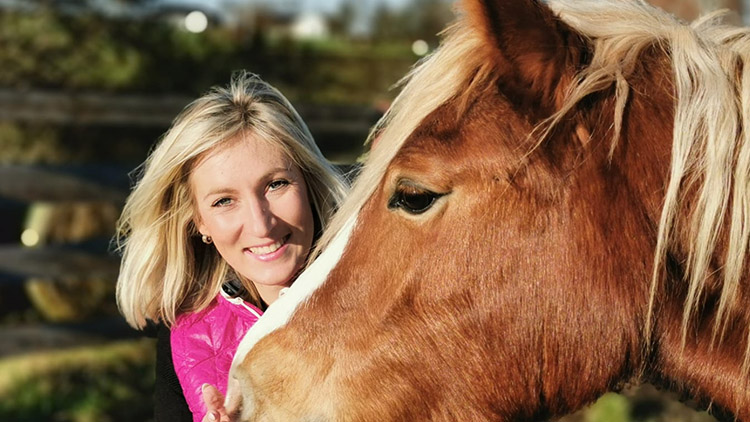 Žáci ji podrželi! Pavlína Sedláková postoupila do semifinále Zlatého Ámose