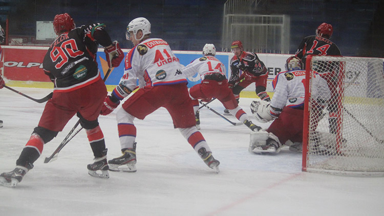 Drama s nešťastným koncem: Poruba vede sérii