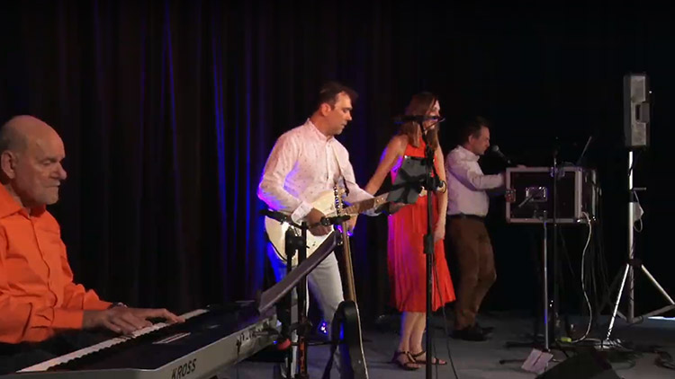 On-line kultura  poprvé vtrhla  do prostějovských domácností