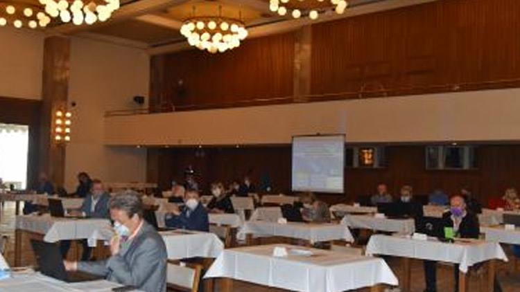 Jednání zastupitelstva stále  bez videopřenosu