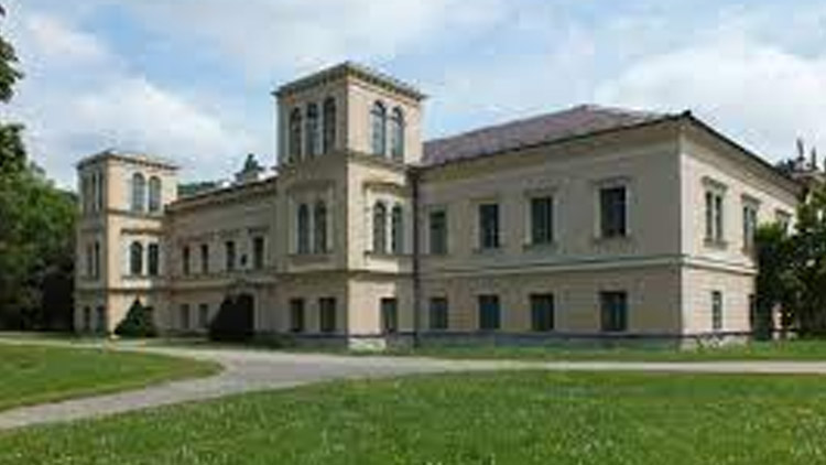 Zámky začátkem dubna neotevřou