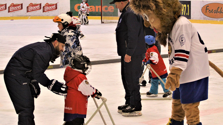 Sport, děti a mládež pod zámkem: krize trvá!