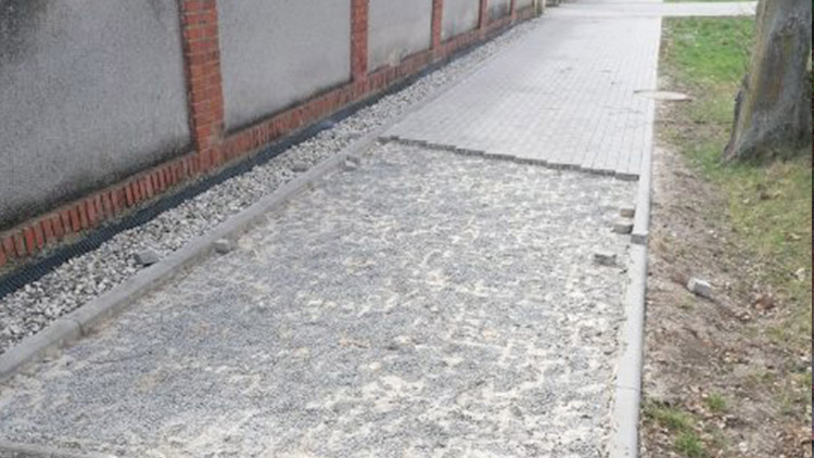 V Bedihošti ukradli kus cyklostezky