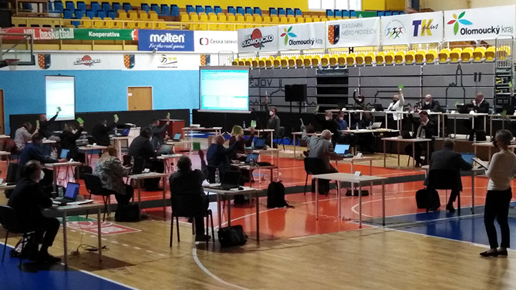 Zastupitelé probírali nástřiky i prodeje pozemků