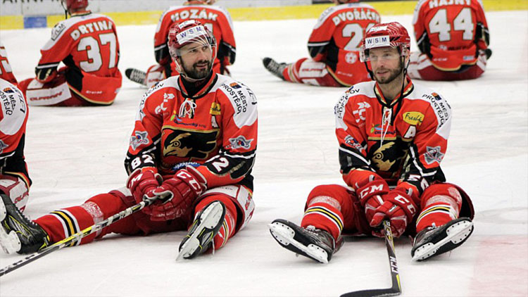 Koncepce pokulhává