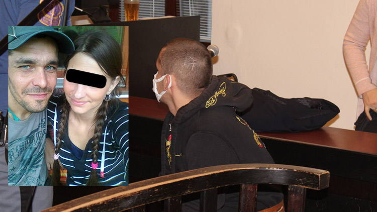 Děti musely sledovat, jak tluče s jejich maminkou o zem